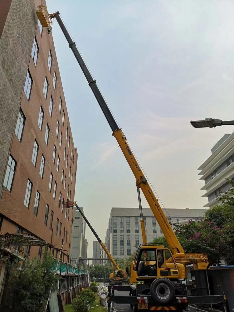 峡江县汽车吊出租哪家好，选择最靠谱的服务商指南