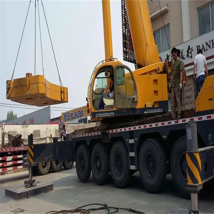 峡江县当地吊车出租|机器吊装|75吨|工厂搬迁服务